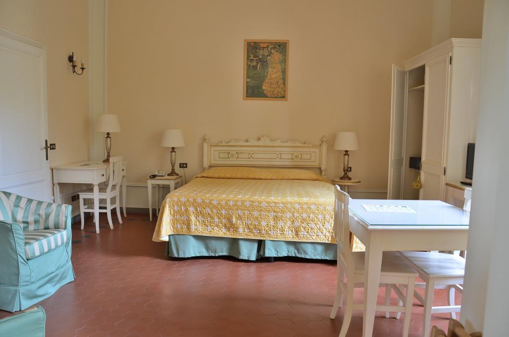 Residence Michelangiolo Florence Room photo
